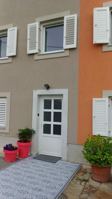 Orange Cube Apartment Rijeka Dış mekan fotoğraf